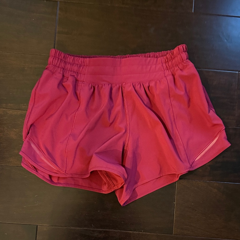 Women's Lululemon shorts size 6